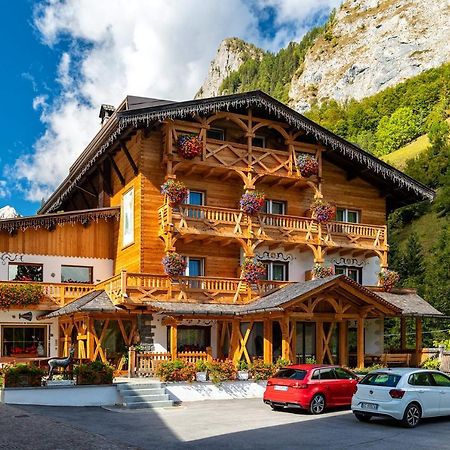 Alpenhotel La Montanara ร็อคคา ปิเอโตเร ภายนอก รูปภาพ