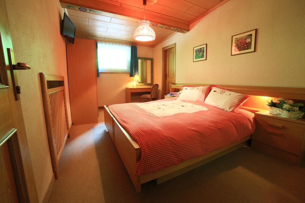 Alpenhotel La Montanara ร็อคคา ปิเอโตเร ห้อง รูปภาพ
