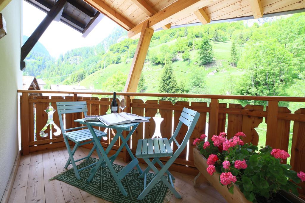 Alpenhotel La Montanara ร็อคคา ปิเอโตเร ภายนอก รูปภาพ