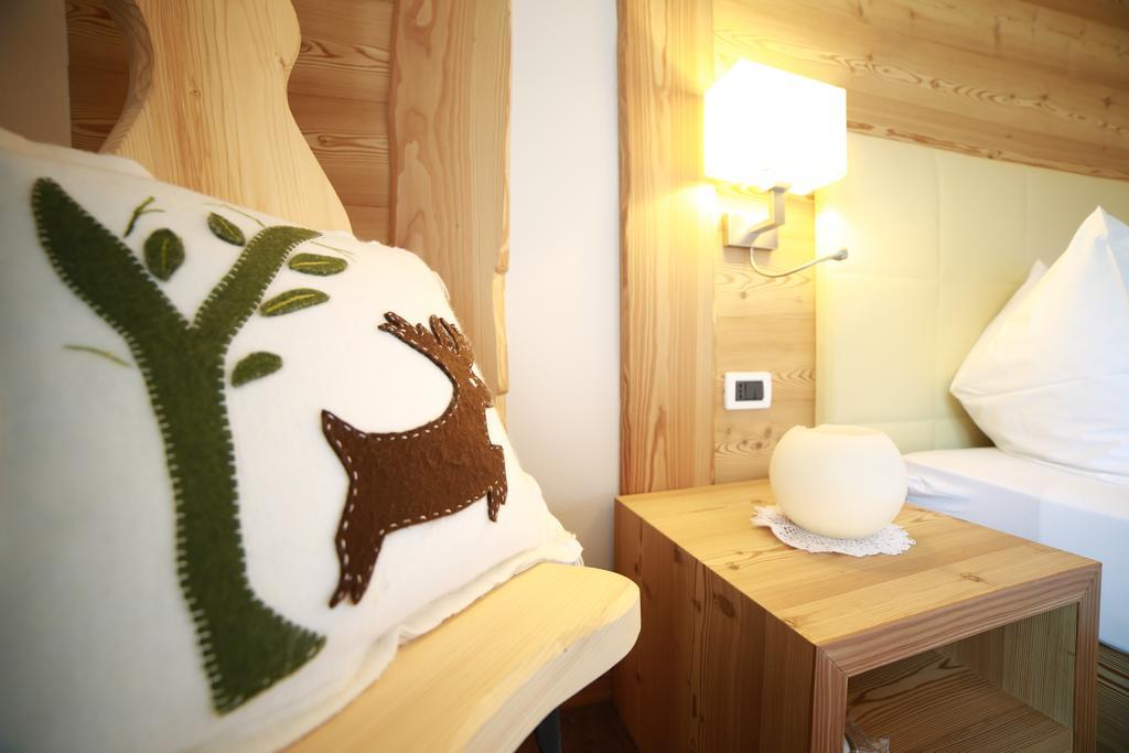 Alpenhotel La Montanara ร็อคคา ปิเอโตเร ห้อง รูปภาพ
