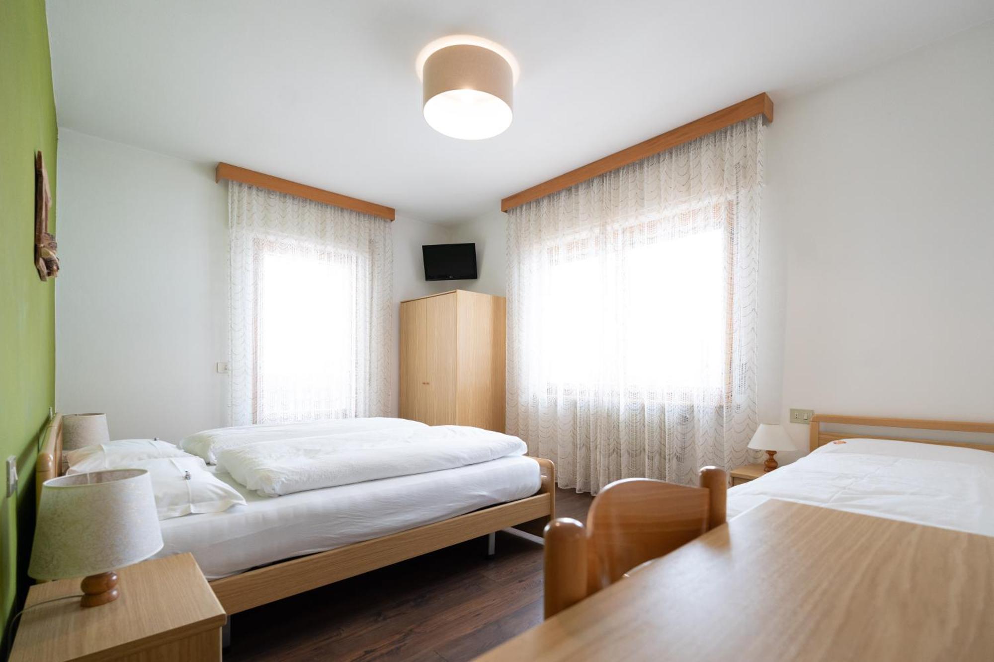 Alpenhotel La Montanara ร็อคคา ปิเอโตเร ภายนอก รูปภาพ