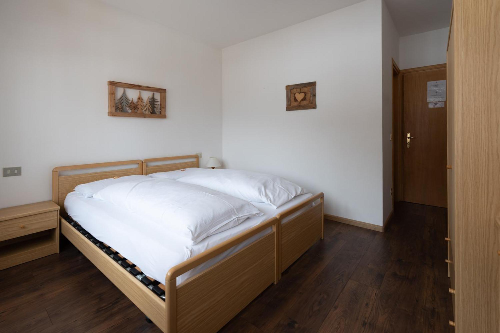 Alpenhotel La Montanara ร็อคคา ปิเอโตเร ภายนอก รูปภาพ